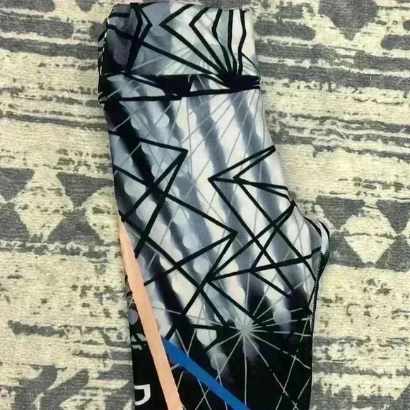 Multi colored Leggings - Picture 5 of 5